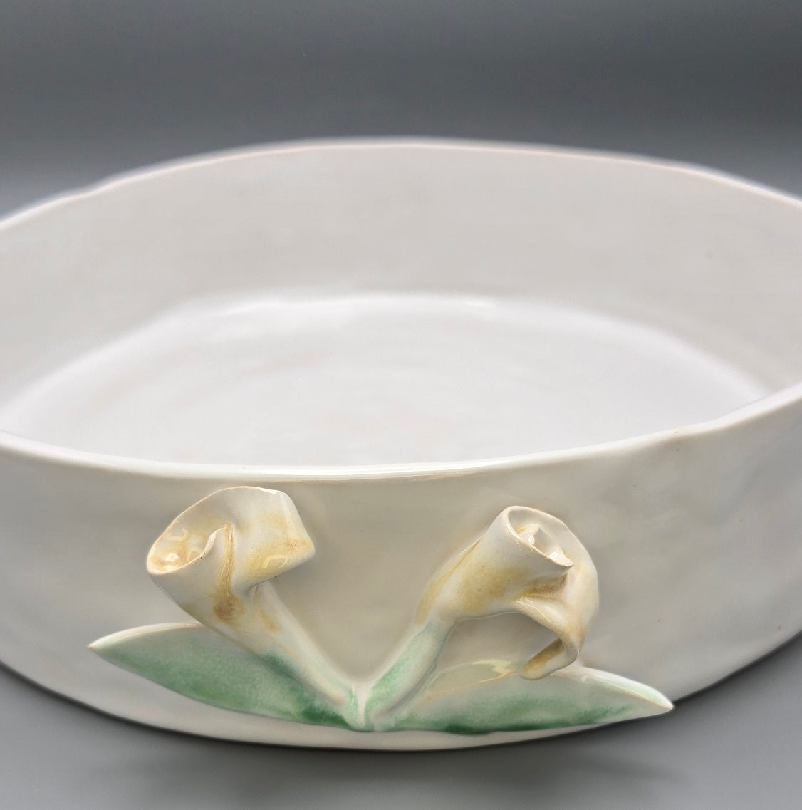 Calla Mist White Serving Dish Large