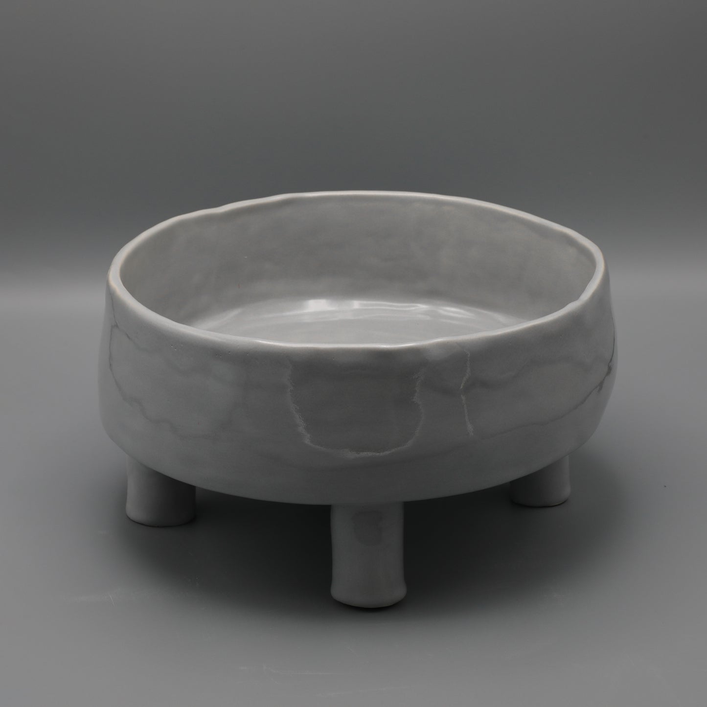 Calla Mist Round Grey Serving Dish Medium