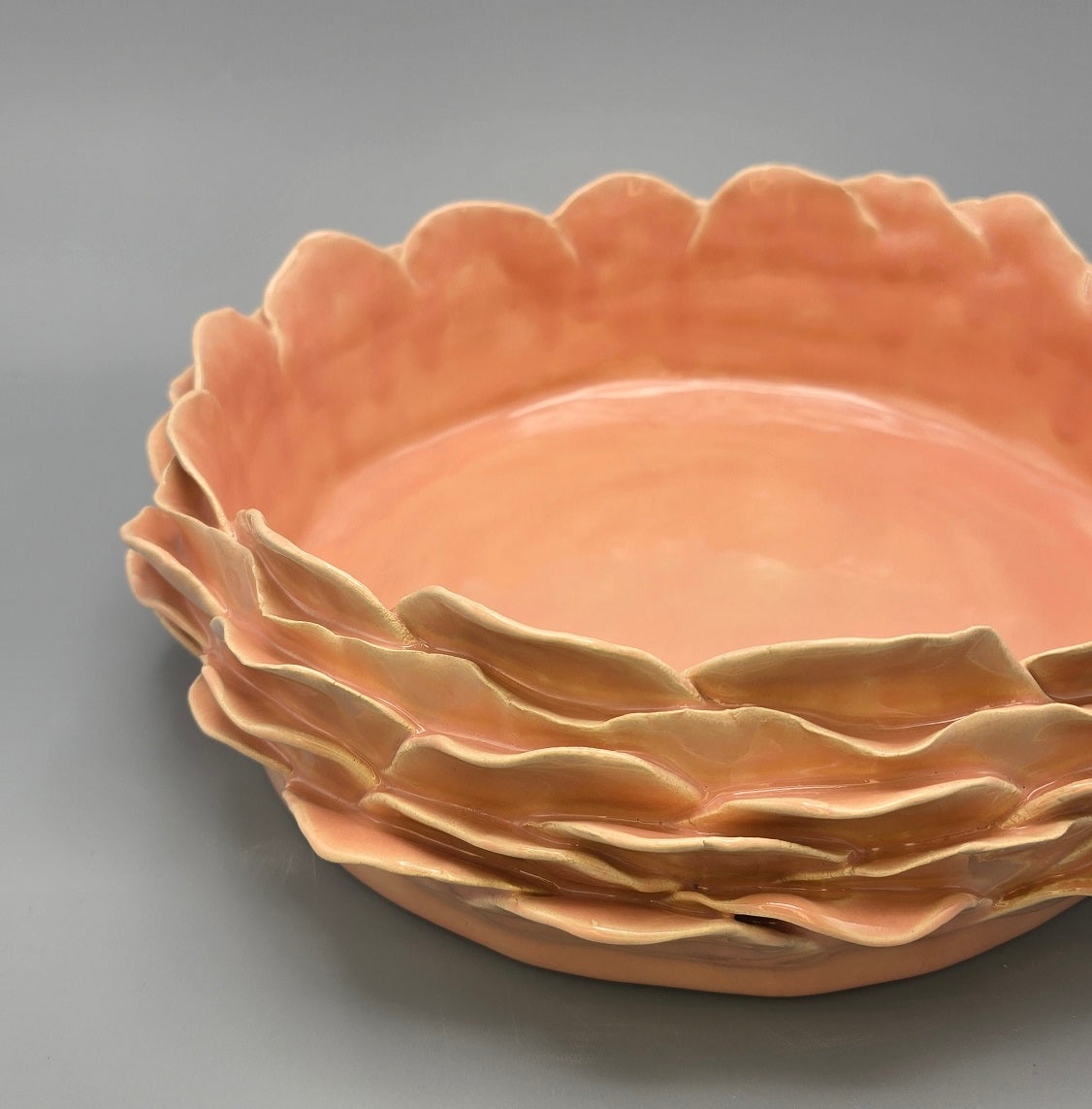 Petal Light Peach Serving Dish & Centerpiece Medium