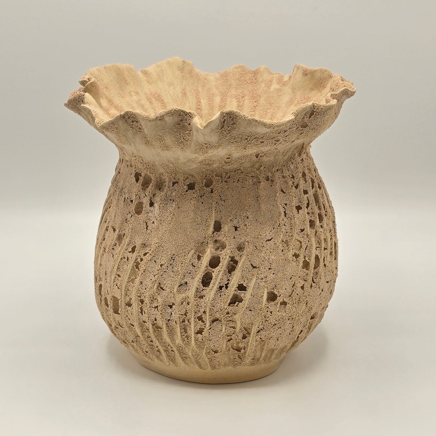 Sculpt Fleur Fossile Vessel